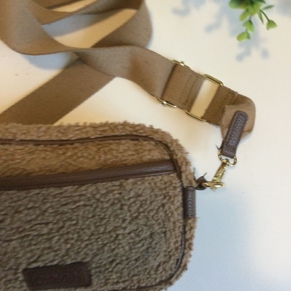 Laundry by Shelli Segal Los Angeles Brown Fur Chic Crossbody Handbag - Picture 6 of 9